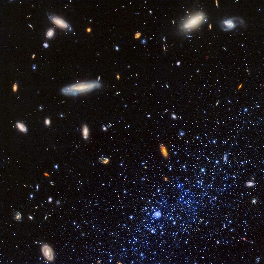 Карликовая галактика Leo P / © NASA / ESA / CSA / STScI