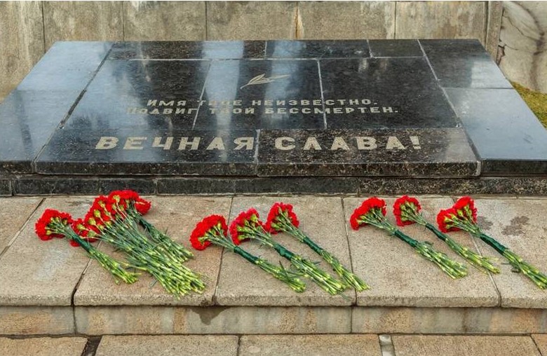 Могила неизвестного солдата на Мамаевом кургане. Город-герой Волгоград.
