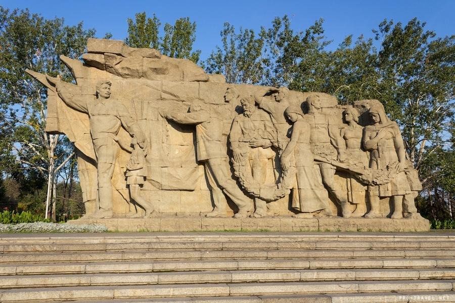 Фигура «Память поколений» на Мамаевом кургане. Город-герой Волгоград.