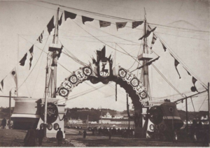 Въезд на плашкотный мост с ярмарочной стороны, 1896 г.,